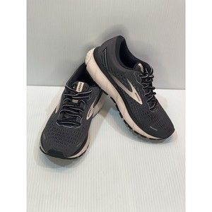 Brooks Ghost 13 Women's Size 6 Medium B - Black/Pearl/Hushed Violet